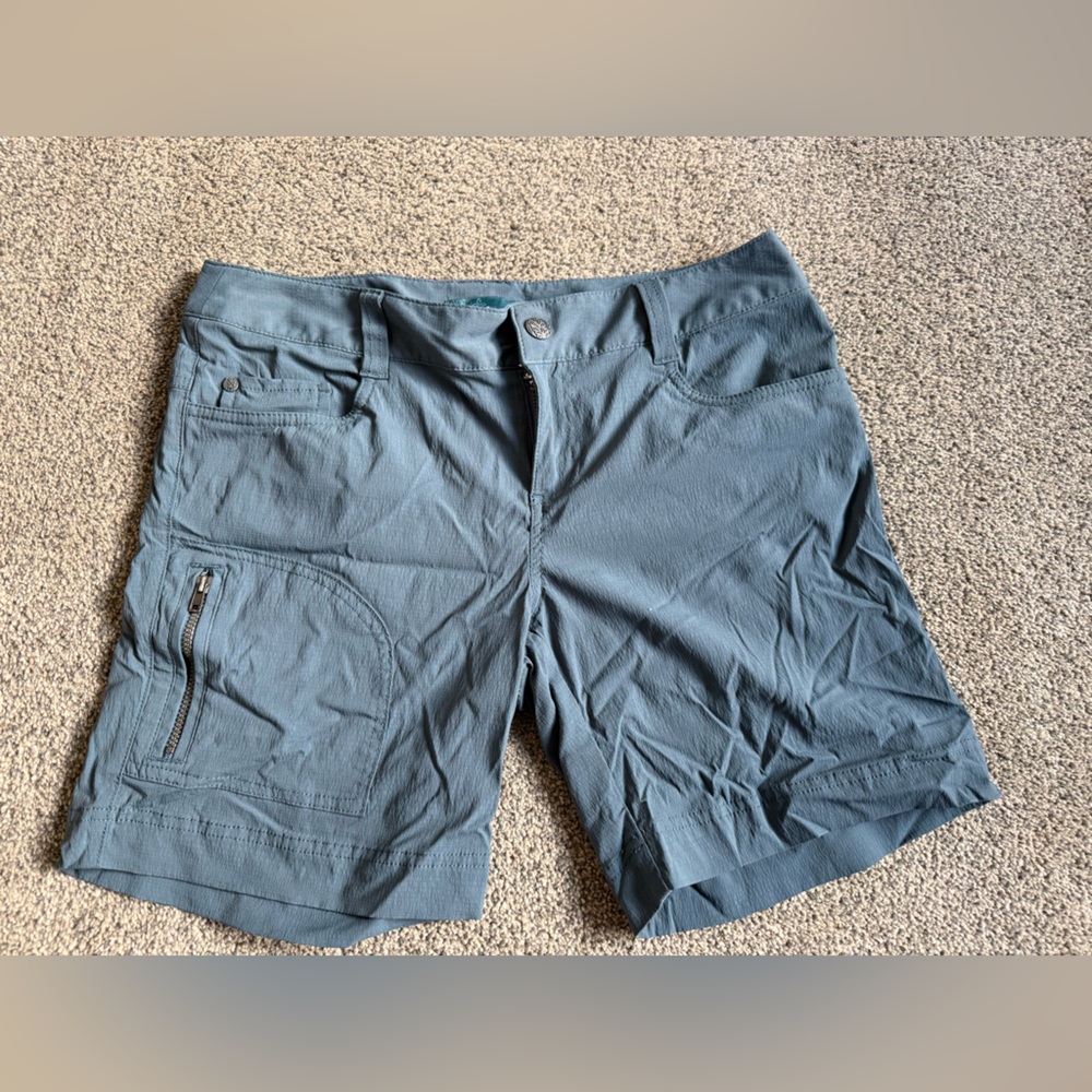 Prana Women’s Hazel Outdoor Hiking Short Size 4 Blue 6.5 inch inseam—used